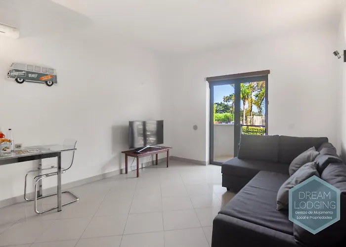 Pinheiro - Dream Αλμπουφέιρα