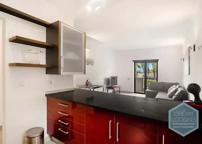 Pinheiro - Dream Αλμπουφέιρα